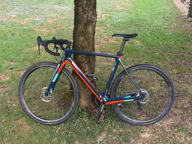 Norco Threshold C Force 1 2018 2018 Road & Gravel de segunda mano, Azul — imagen 2 de 7