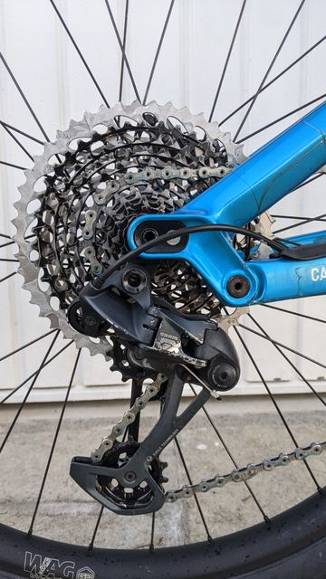 Used Canyon Strive CF 9.0 Team 2018 2018 Mountainbike, Blue — image 9 of 11