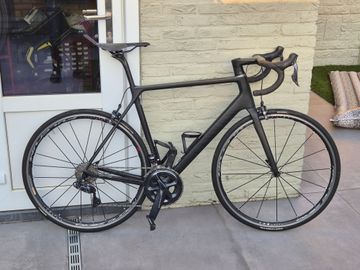Brugt Canyon Ultimate CF SLX 8.0 Di2 2019 2019 Road & Gravel — billede 1 af 5