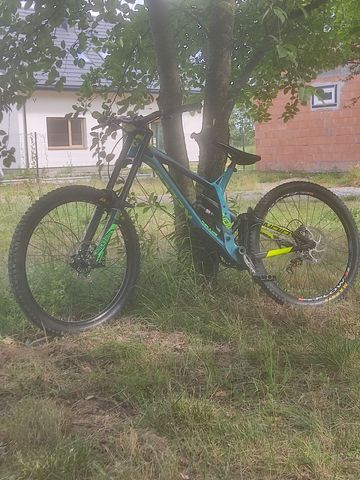 Kellys Noid Shimano Saint 2018 MTB de segunda mano