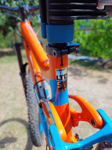 Tweedehands Giant Reign 27.5 1 2016 2016 Mountainbike — afbeelding 7 van 10