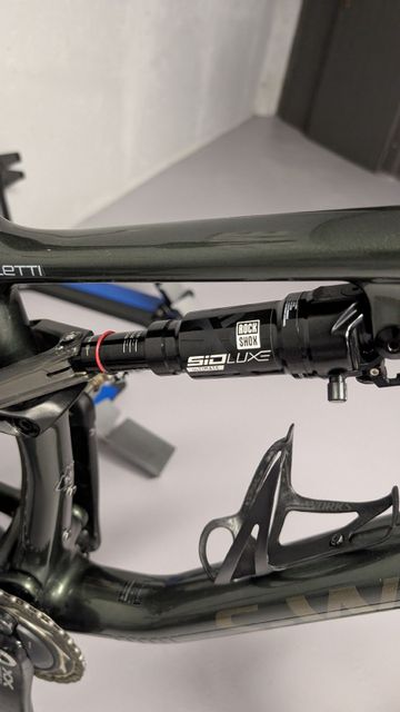Specialized Epic SRAM XX 2024 Mountainbike d'occasion — image 3 sur 17