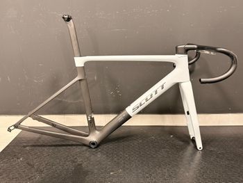 Used Scott Addict RC Pro 2025 Frameset 2025 Road & Gravel