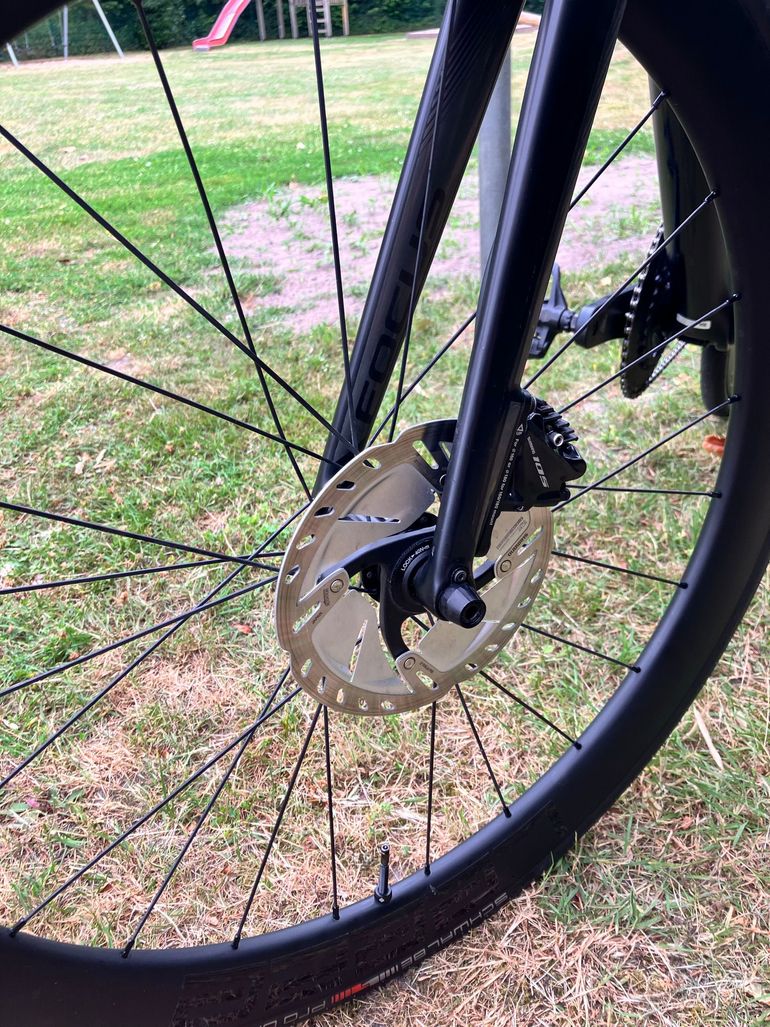 Used Focus Cayo Shimano Ultegra 2018 Road & Gravel, Black — image 5 of 8