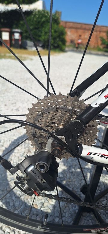 Used FRW Custom Shimano Dura Ace 2018 Road & Gravel, White — image 3 of 9
