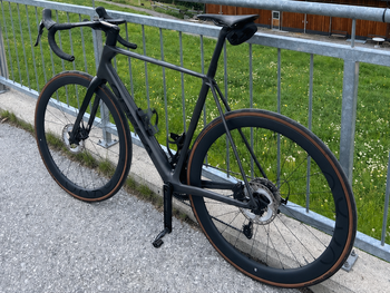 Orbea Orca Shimano 105 2025 Road & Gravel usato, Nero — immagine 2 di 5