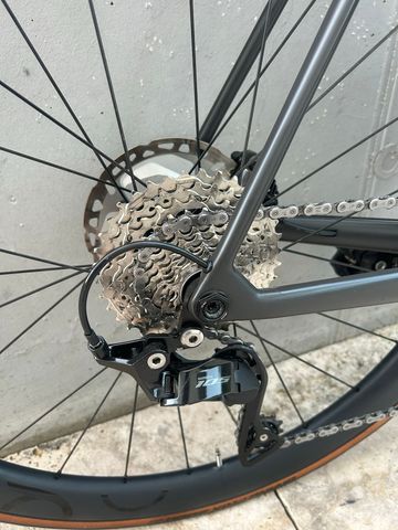 Used Orbea Orca Shimano 105 2025 Road & Gravel, Black — image 7 of 8