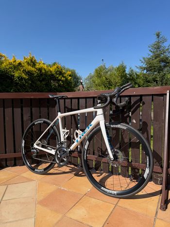 Brugt Trek Émonda SL 6 Disc 2020 2020 Road & Gravel