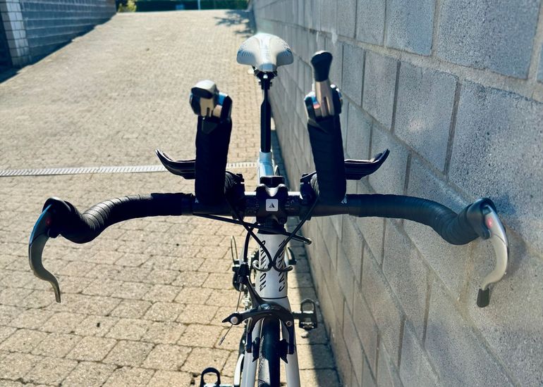 Used Canyon Speedmax Shimano 105 2011 Road & Gravel, White — image 7 of 19