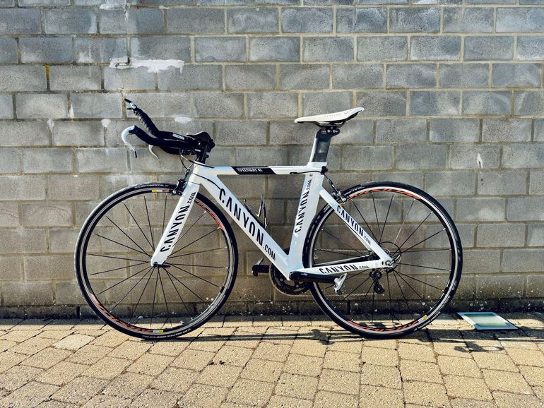 Used Canyon Speedmax Shimano 105 2011 Road & Gravel, White — image 2 of 19