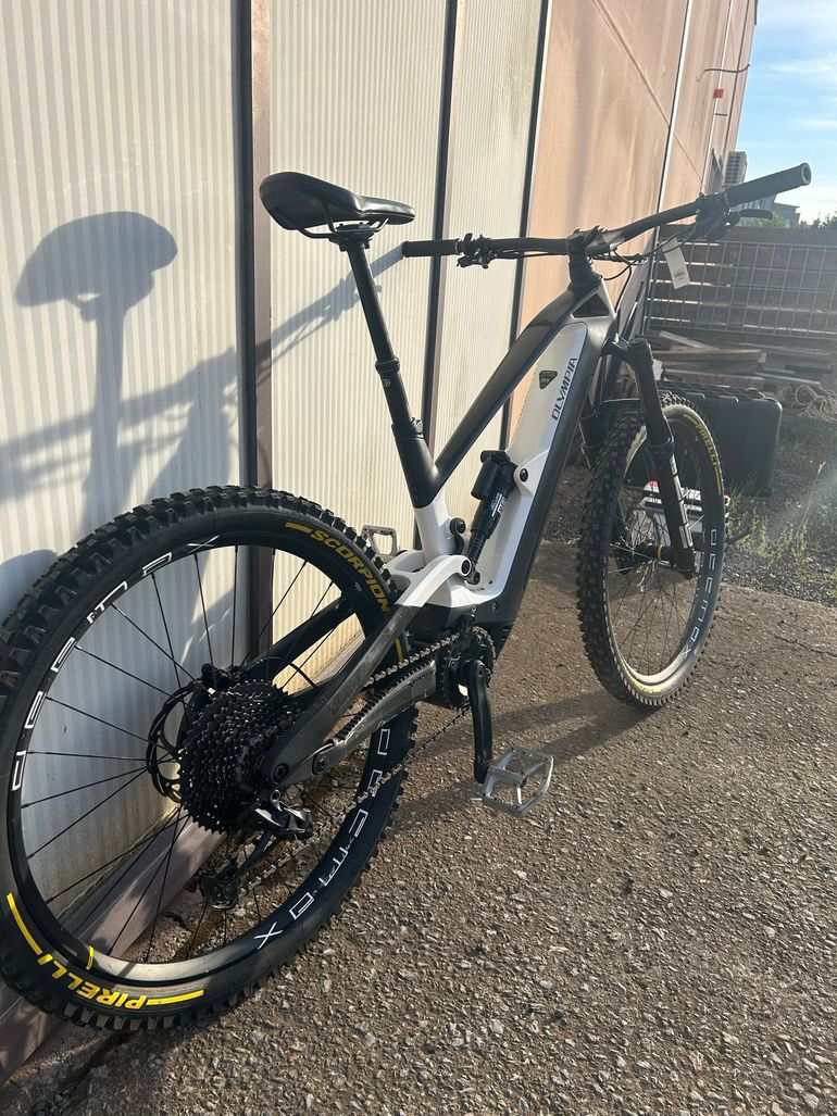 Olympia Custom SRAM SX Eagle 2024 Mountainbike de segunda mano, Negro — imagen 2 de 8