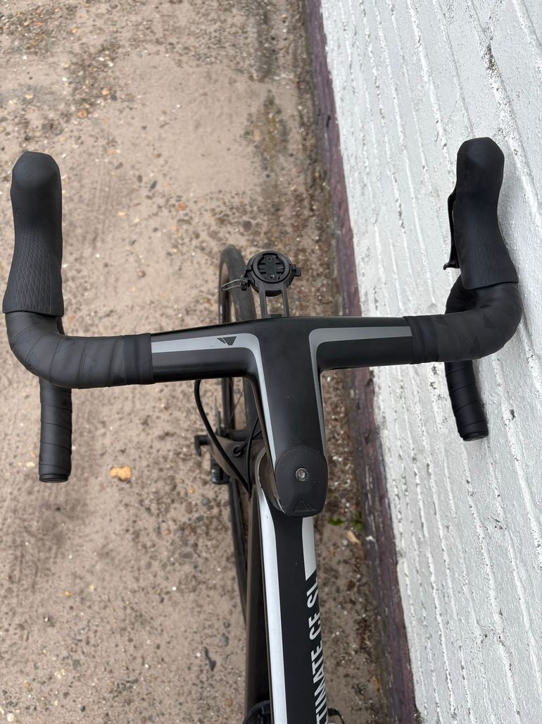 Brugt Canyon Ultimate CF SL 8 Disc 2021 2021 Road & Gravel — billede 3 af 8