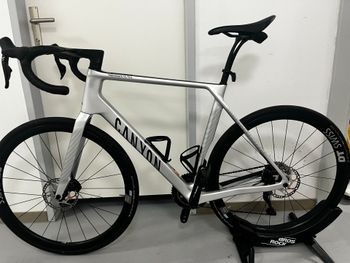 Käytetty Canyon Endurace CF SLX 7 Di2 2026 2026 Road & Gravel