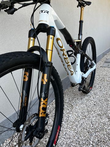 Tweedehands Orbea OIZ M-PRO 2023 2023 Mountainbike — afbeelding 8 van 11