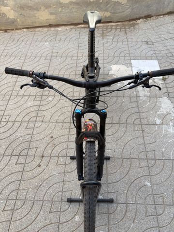 Used Trek Fuel EX 9.7 2020 2020 Mountainbike, Black, 27.5, 29 — image 7 of 13