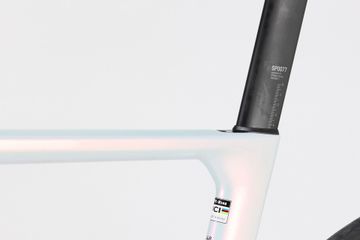 Używany Canyon Endurace CFR Di2 2027 2027 Road & Gravel — zdjęcie 7 z 10