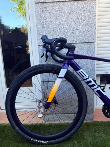BMC Kaius 01 THREE 2024 2024 Road & Gravel de segunda mano, Morado — imagen 7 de 10