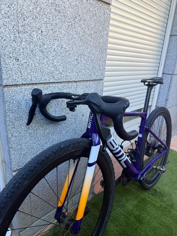 BMC Kaius 01 THREE 2024 2024 Road & Gravel de segunda mano, Morado — imagen 9 de 10