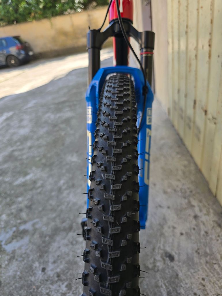 Used Willier Custom Shimano Deore XT 2022 Mountainbike, Red — image 9 of 12