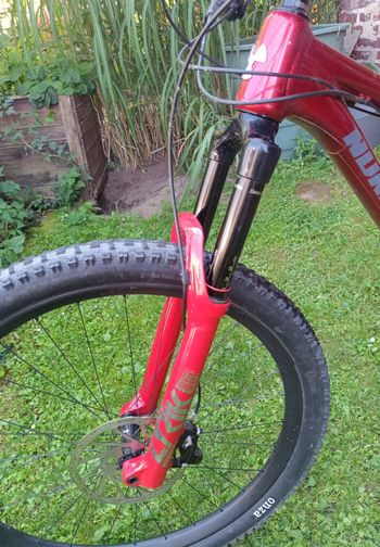 Used Nukeproof Custom SRAM GX Eagle 2021 Mountainbike, Red — image 2 of 16