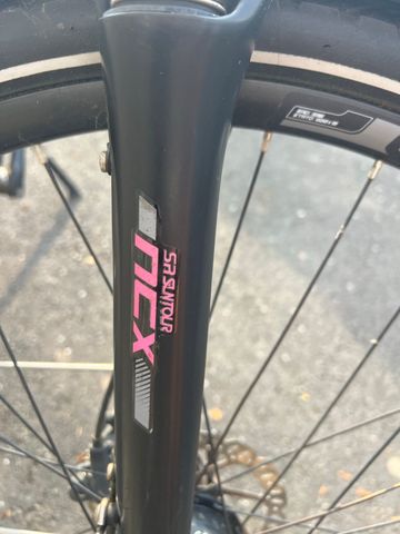 Used Liv Custom Shimano Deore Urban, Black — image 12 of 27