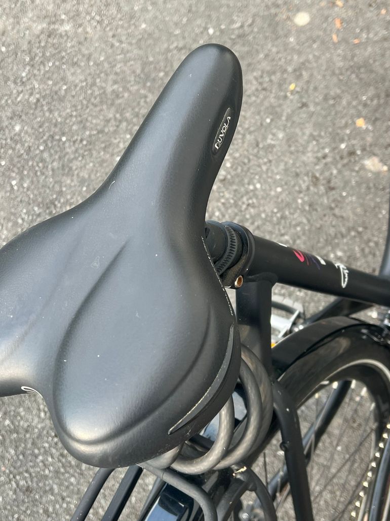 Used Liv Custom Shimano Deore Urban, Black — image 25 of 27