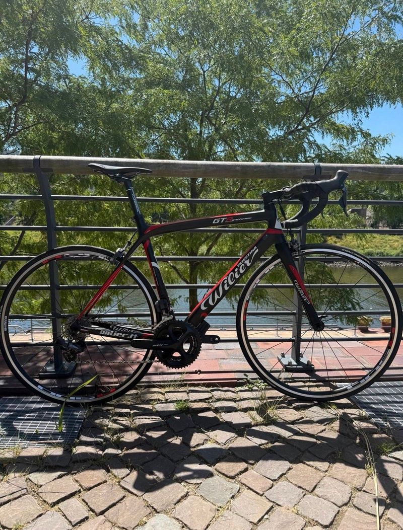 Used Willier Custom Shimano Ultegra Di2 2016 Road & Gravel