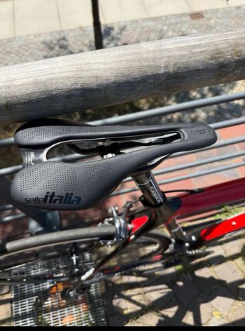 Used Willier Custom Shimano Ultegra Di2 2016 Road & Gravel, Black — image 3 of 7