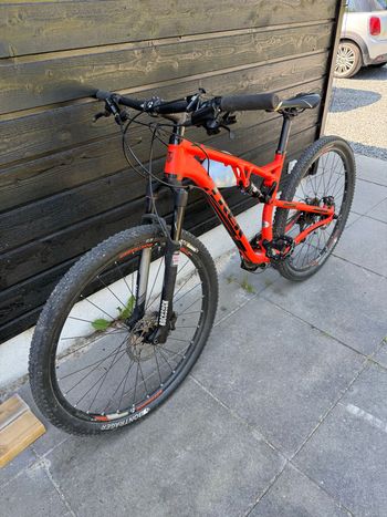 Käytetty Trek Superfly 7 2017 2017 Mountainbike — kuva 16 / 20