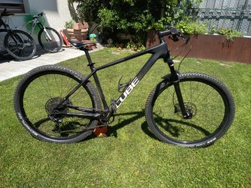 Gebrauchtes CUBE REACTION C:62 ONE 2024 2024 Mountainbike, Schwarz, 29 — Bild 1 von 27