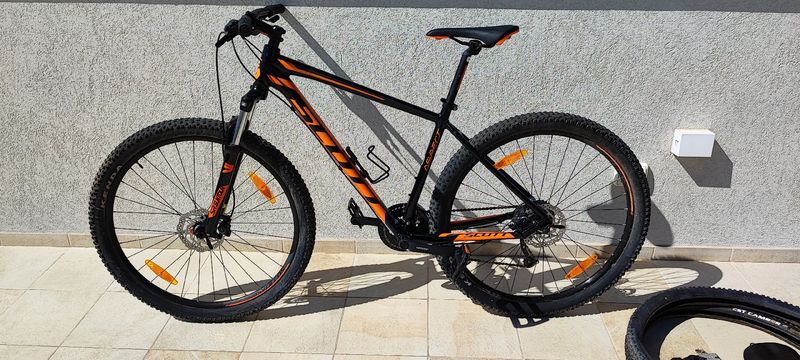 Używany Scott Aspect 950 black/orange 2018 2018 MTB