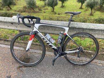 Used Scott Foil 10 2018 2018 Road & Gravel, White — image 2 of 3