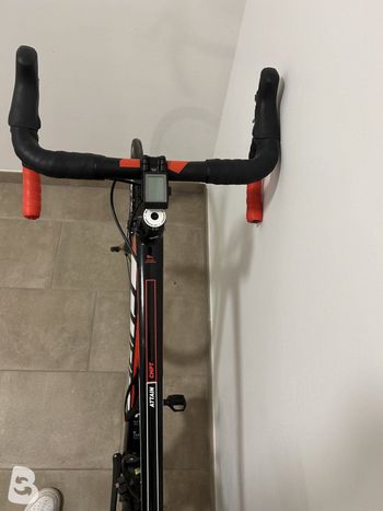 Używany CUBE attain gtc 2016 2016 Road & Gravel — zdjęcie 5 z 10