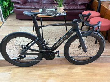 Tweedehands Scott Foil RC 20 2024 2024 Road & Gravel — afbeelding 2 van 16