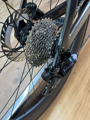 Tweedehands Scott Foil RC 20 2024 2024 Road & Gravel — afbeelding 4 van 16