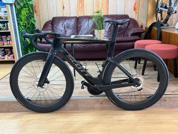 Tweedehands Scott Foil RC 20 2024 2024 Road & Gravel — afbeelding 11 van 16