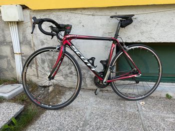 Scott Addict RC 20 2018 2018 Road & Gravel usato