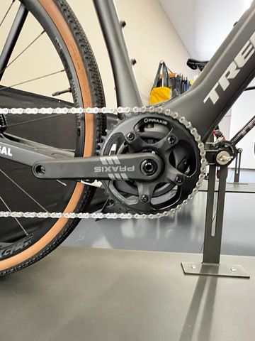 Tweedehands Trek Checkpoint+ SL 5 2026 2026 Road & Gravel — afbeelding 2 van 5