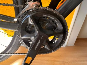 Tweedehands Canyon Endurace Shimano 105 2024 Road & Gravel — afbeelding 3 van 7