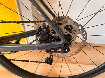 Tweedehands Canyon Endurace Shimano 105 2024 Road & Gravel — afbeelding 5 van 7