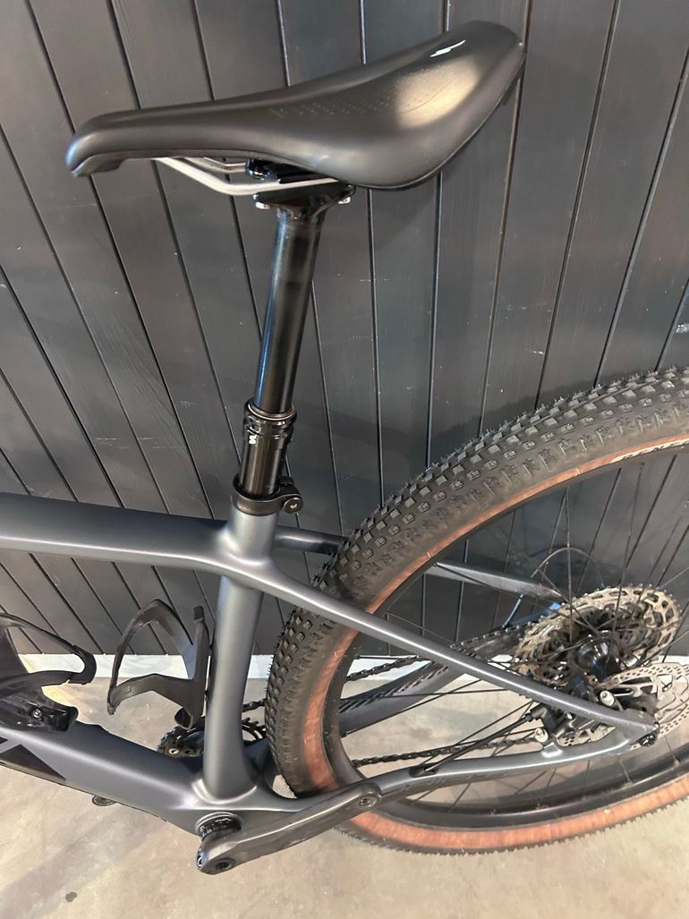Tweedehands Cicli Adriatica Custom Shimano SLX 2023 Mountainbike — afbeelding 10 van 12