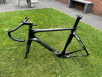 Gebrauchtes Giant Propel Advanced 1 2017 Frameset 2017 Road & Gravel, Schwarz — Bild 2 von 7