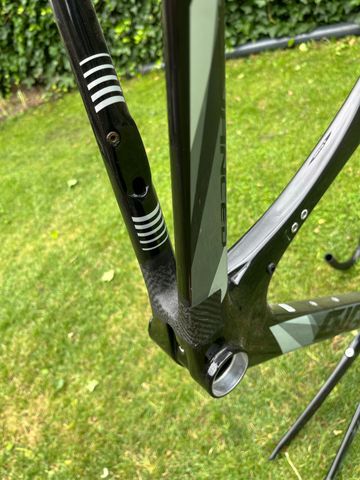 Gebrauchtes Giant Propel Advanced 1 2017 Frameset 2017 Road & Gravel, Schwarz — Bild 6 von 7