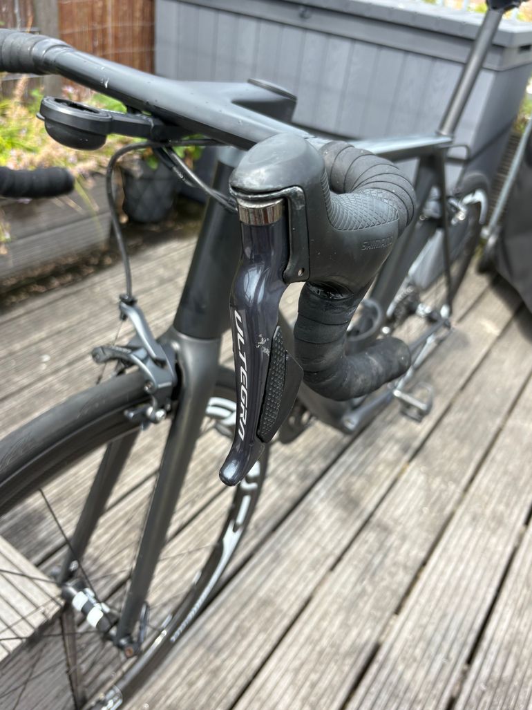 Brugt Canyon Ultimate CF SL 8.0 Di2 2019 2019 Road & Gravel — billede 6 af 10