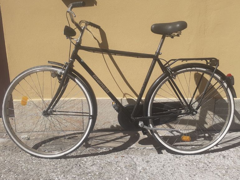 Bianchi Custom 2024 Urban d'occasion — image 2 sur 6