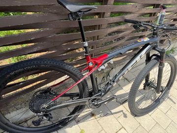 Trek Supercaliber 9.7 2023 2023 Mountainbike de segunda mano, Negro — imagen 4 de 4