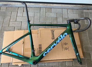 Gebrauchtes Cervélo Caledonia Ultegra 2022 Frameset 2022 Road & Gravel, Grün — Bild 2 von 15