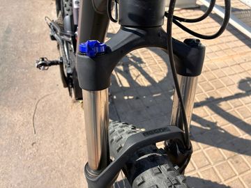 Used BH Atom X 2018 2018 Mountainbike, Black — image 2 of 18