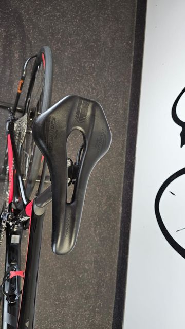 Tweedehands Giant Defy, Advanced 1 2021 2021 Road & Gravel — afbeelding 13 van 21