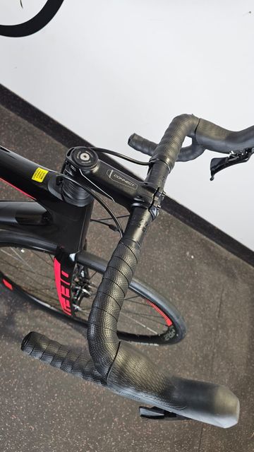 Tweedehands Giant Defy, Advanced 1 2021 2021 Road & Gravel — afbeelding 14 van 21